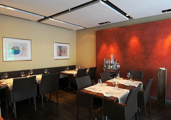 Hotel Restaurant Zum Goldenen Kopf Бюлах Экстерьер фото
